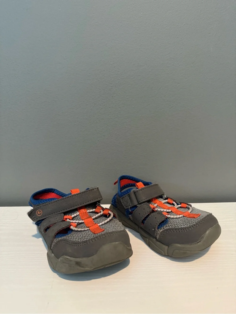 Munchkin Gray and Orange Kids Outdoor Sandals